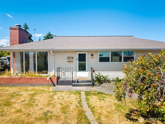 Property photo for 2710 Holman Street, Bremerton photo 2
