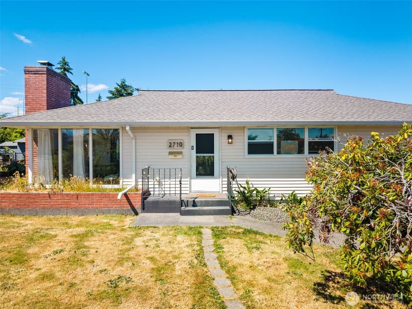 Property photo for 2710 Holman Street, Bremerton photo 2