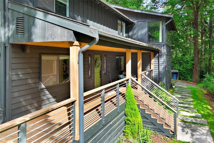 Property photo for 25210 SE 159th Street, Issaquah photo 32