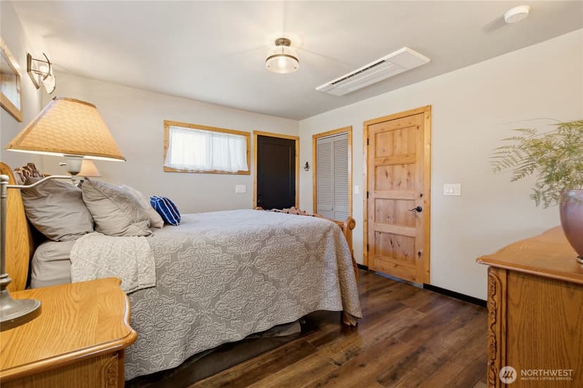 Property photo for 308 Loveland Avenue, Mukilteo photo 25