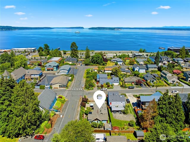 Property photo for 308 Loveland Avenue, Mukilteo photo 3
