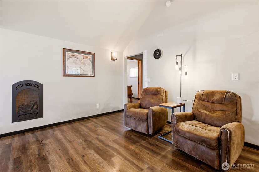 Property photo for 308 Loveland Avenue, Mukilteo photo 23