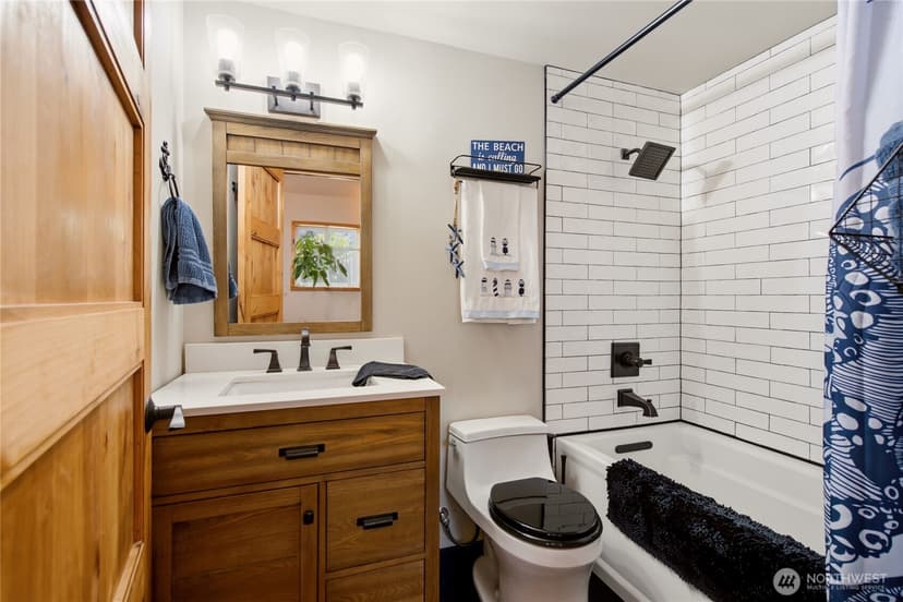 Property photo for 308 Loveland Avenue, Mukilteo photo 34