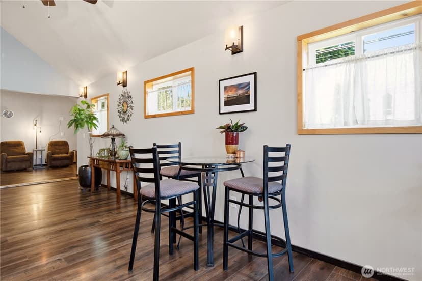 Property photo for 308 Loveland Avenue, Mukilteo photo 12