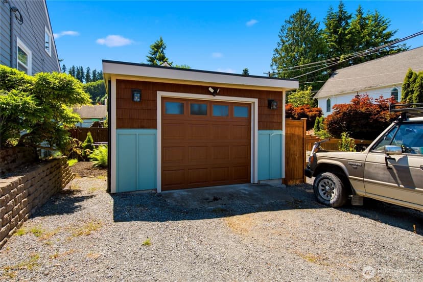 Property photo for 308 Loveland Avenue, Mukilteo photo 8