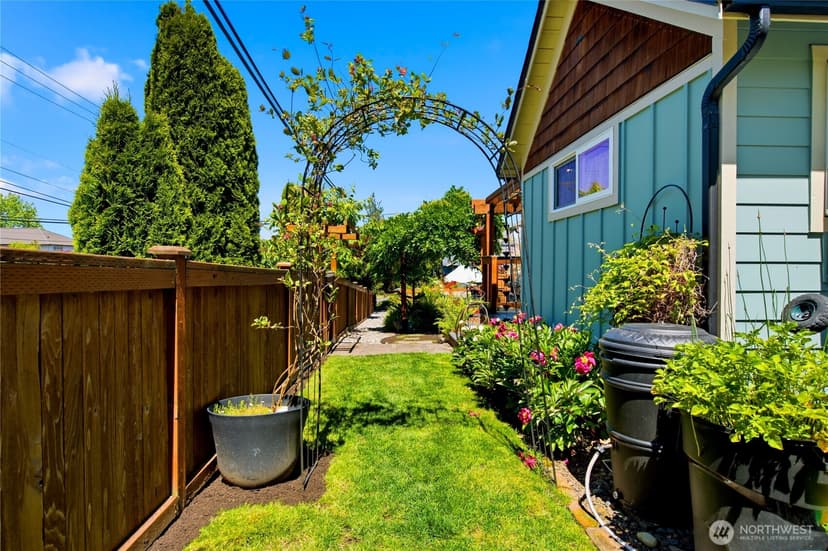 Property photo for 308 Loveland Avenue, Mukilteo photo 7