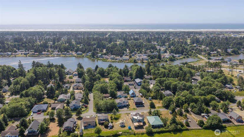 Property photo for 415 Olympic View Drive NE, Ocean Shores photo 36