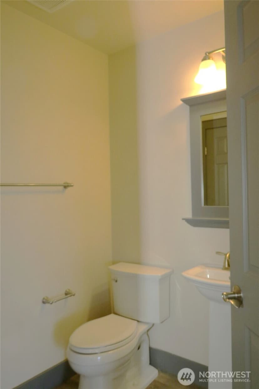 Property photo for 415 Olympic View Drive NE, Ocean Shores photo 12