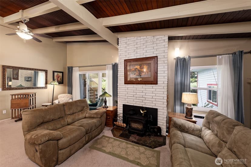 Property photo for 18701 10th Avenue NE, Poulsbo photo 6