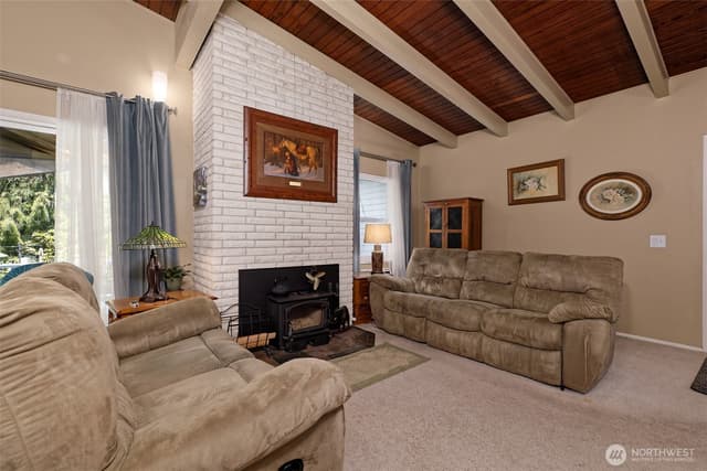 Property photo for 18701 10th Avenue NE, Poulsbo photo 5