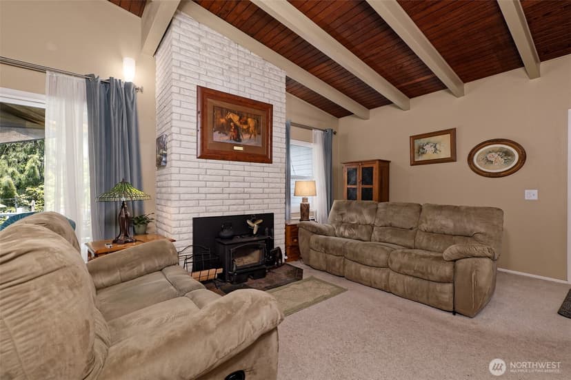 Property photo for 18701 10th Avenue NE, Poulsbo photo 5