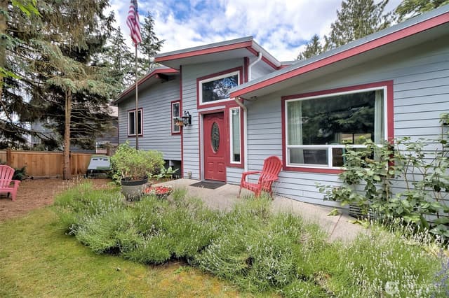 Property photo for 18701 10th Avenue NE, Poulsbo photo 2