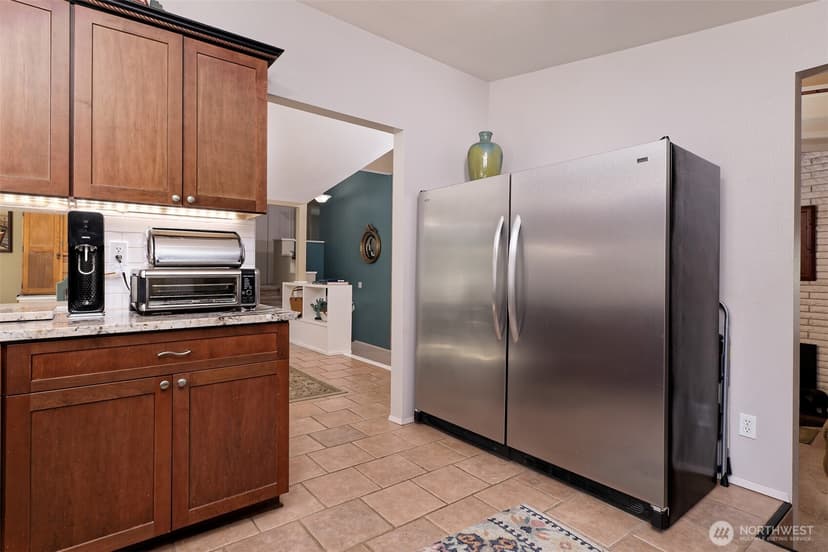 Property photo for 18701 10th Avenue NE, Poulsbo photo 13