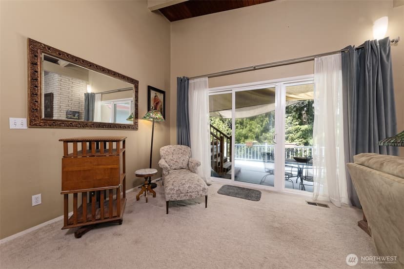 Property photo for 18701 10th Avenue NE, Poulsbo photo 7
