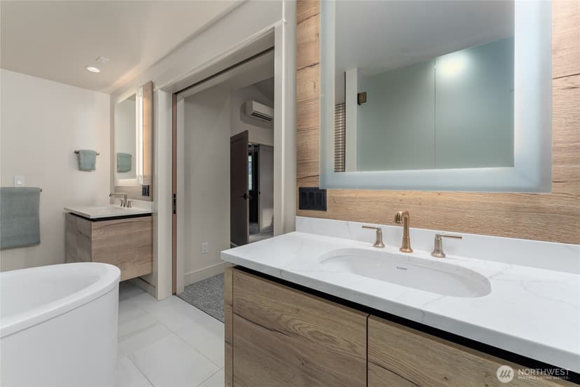 Property photo for 1 Yacinde Court #E3, Manson photo 15