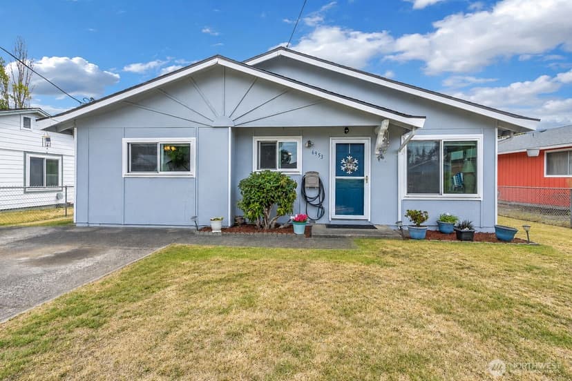 Property photo for 6953 S Madison Street, Tacoma photo 2
