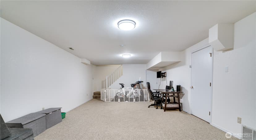 Property photo for 6510 45th Street W, University Place photo 36