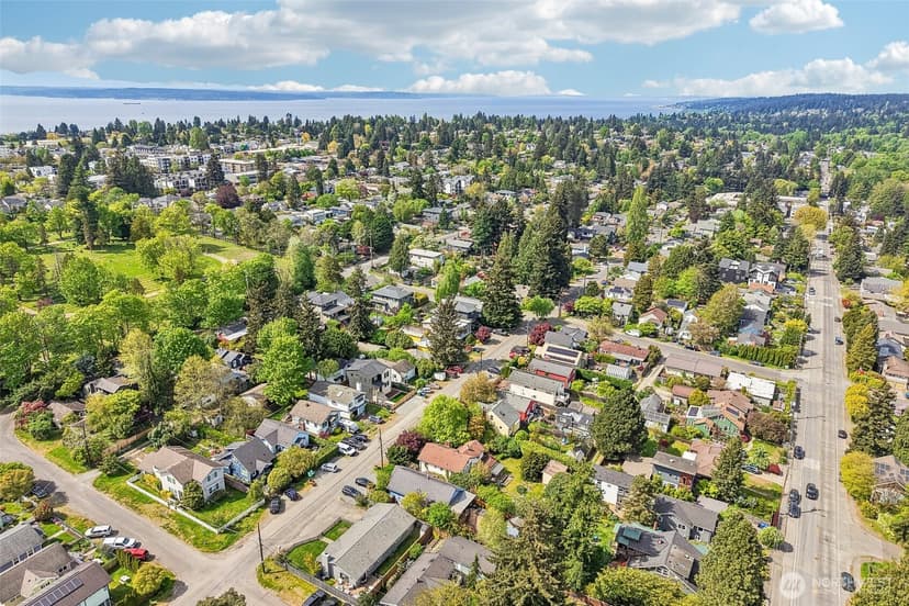 Property photo for 8812 Dibble Avenue NW, Seattle photo 37