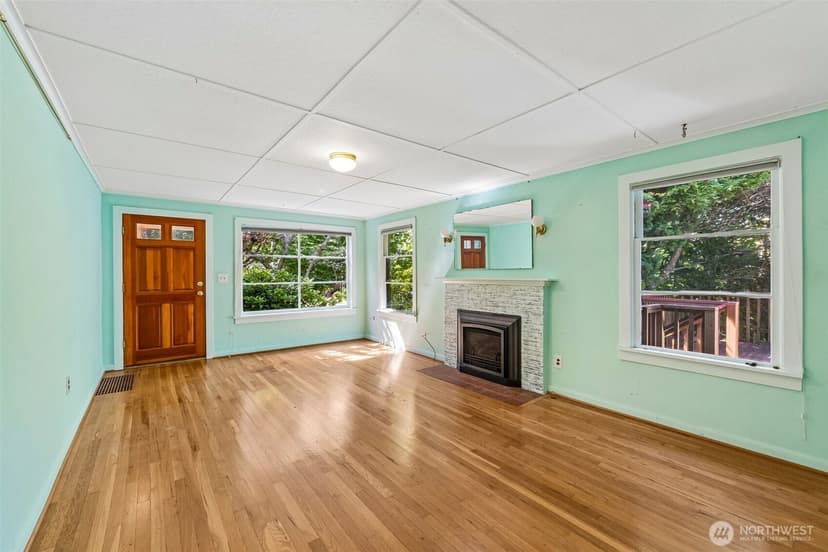 Property photo for 8812 Dibble Avenue NW, Seattle photo 6