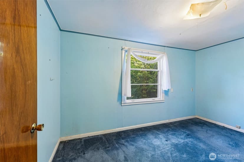 Property photo for 8812 Dibble Avenue NW, Seattle photo 11