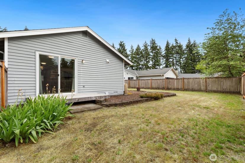Property photo for 9802 117th Place NE, Kirkland photo 24