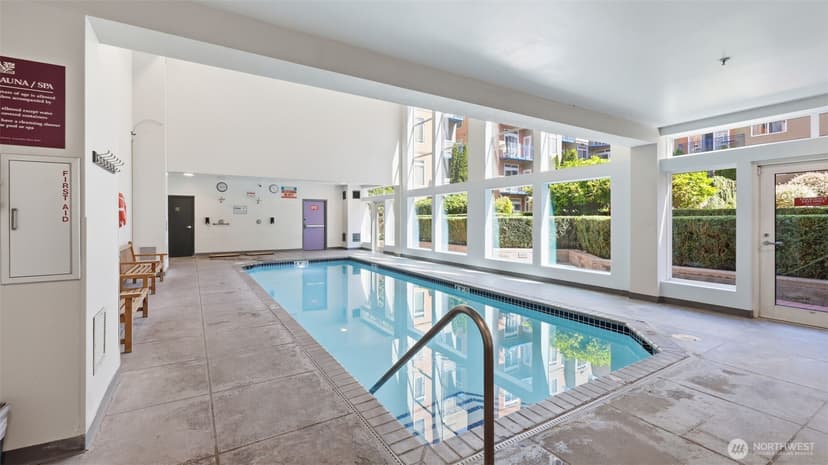 Property photo for 2414 1st Avenue #702, Seattle photo 20