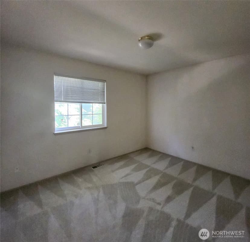 Property photo for 1905 98th Street SE #2, Everett photo 10