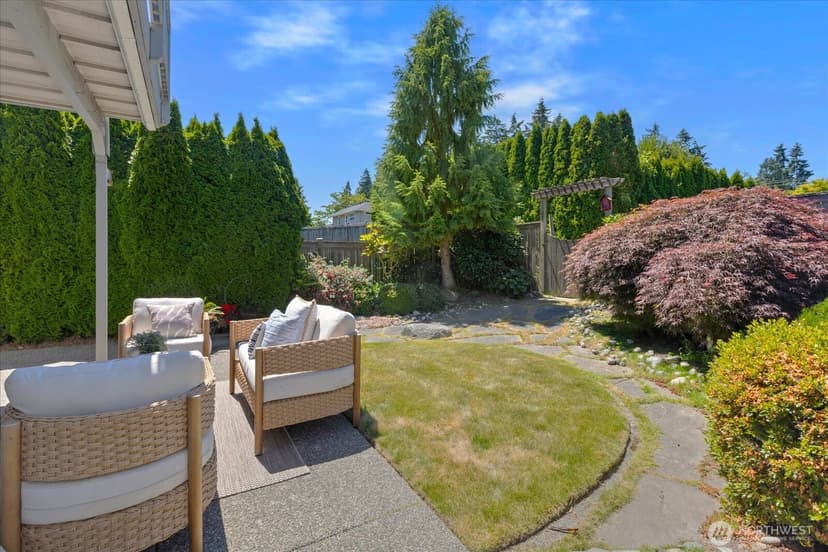 Property photo for 518 4th Avenue S, Edmonds photo 37