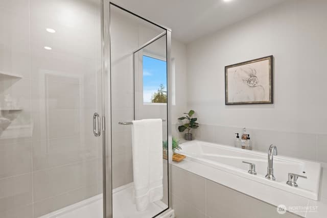 Property photo for 13917 17th Avenue E #50, Tacoma photo 5