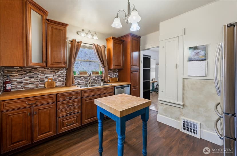 Property photo for 3018 S 7th Street, Tacoma photo 14