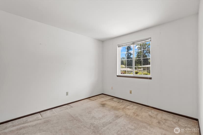 Property photo for 14906 110th Avenue NE, Bothell photo 24