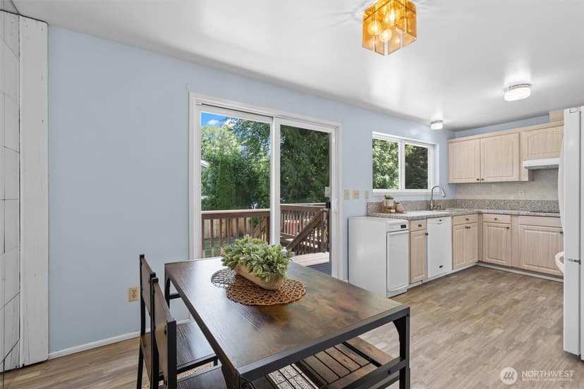 Property photo for 14906 110th Avenue NE, Bothell photo 13
