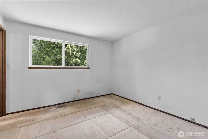 Property photo for 14906 110th Avenue NE, Bothell photo 18