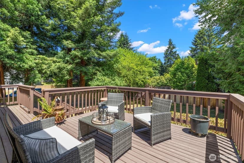 Property photo for 14906 110th Avenue NE, Bothell photo 34