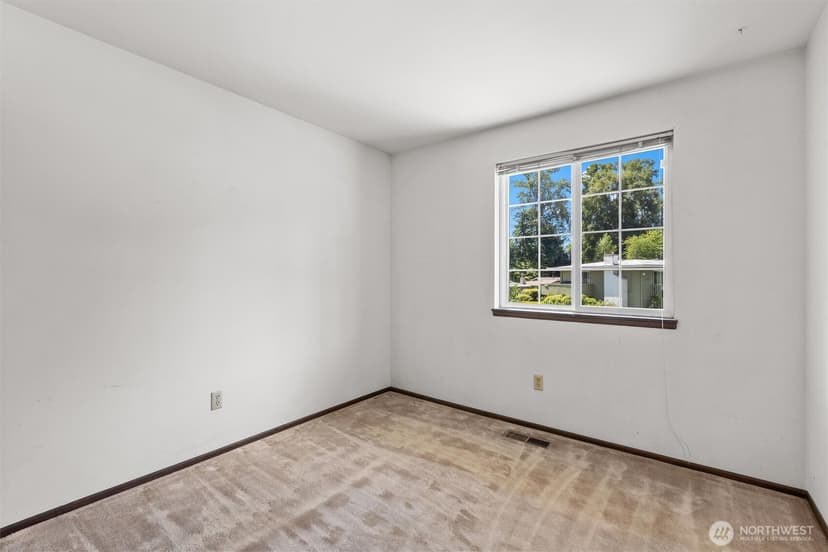 Property photo for 14906 110th Avenue NE, Bothell photo 21