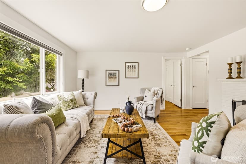 Property photo for 2722 NE Blakeley Street, Seattle photo 16