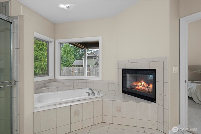 Property photo for 810 195th Avenue E, Lake Tapps photo 21