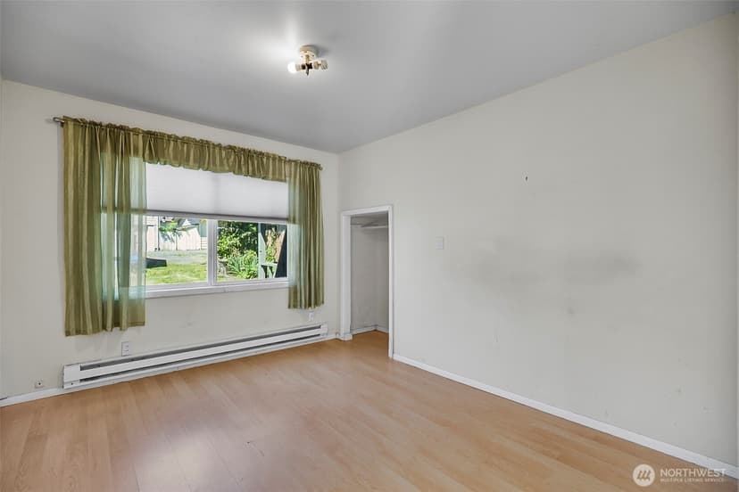 Property photo for 2512 Cedar Street, Everett photo 7