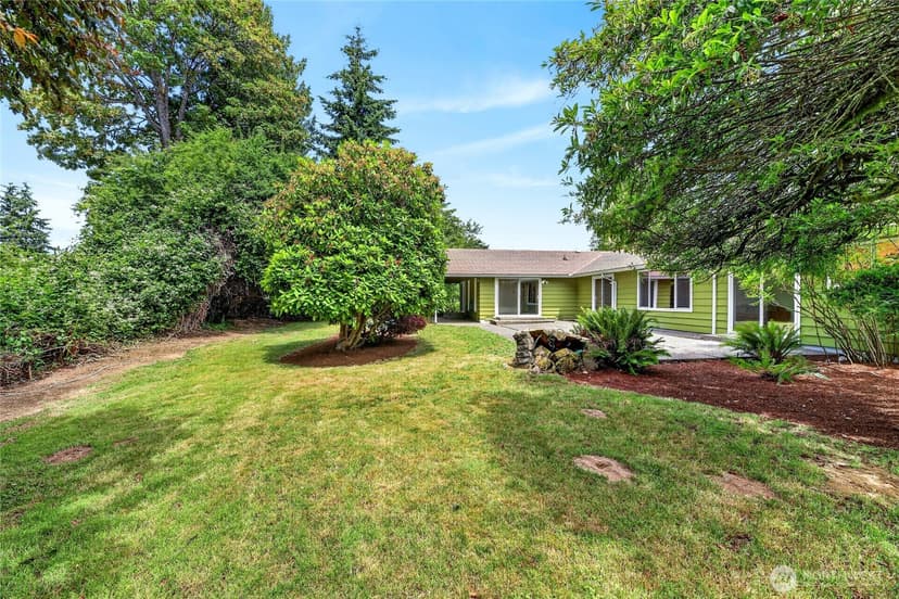 Property photo for 20003 3rd Place SW, Normandy Park photo 26