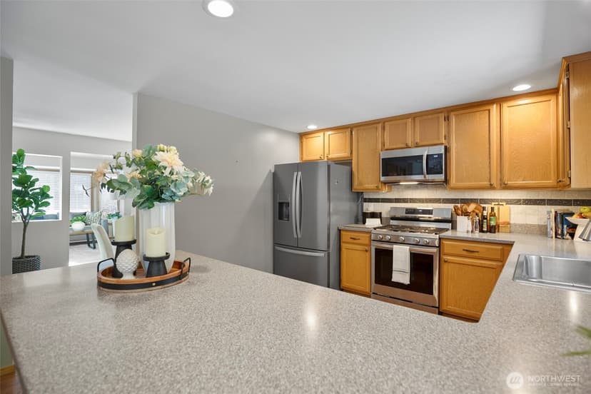 Property photo for 2509 217th Place SW, Brier photo 10