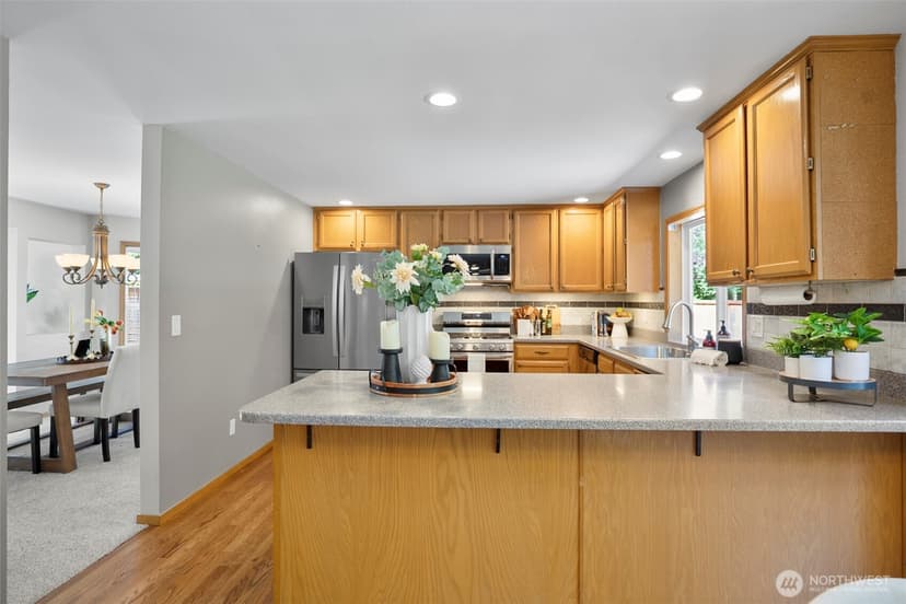 Property photo for 2509 217th Place SW, Brier photo 11