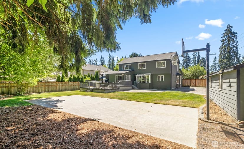Property photo for 2509 217th Place SW, Brier photo 36