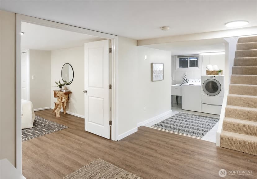 Property photo for 9219 30th Avenue SW, Seattle photo 13