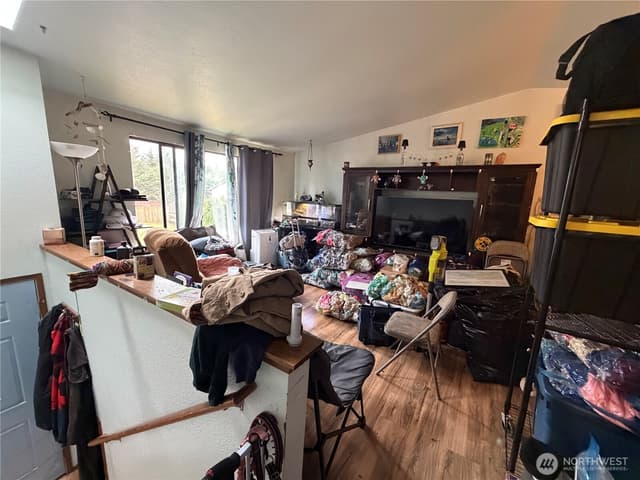 Property photo for 1520 NW Lakehill Circle, Silverdale photo 4