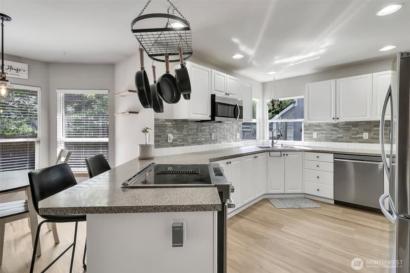 Property photo for 21516 102nd Street E, Bonney Lake photo 8