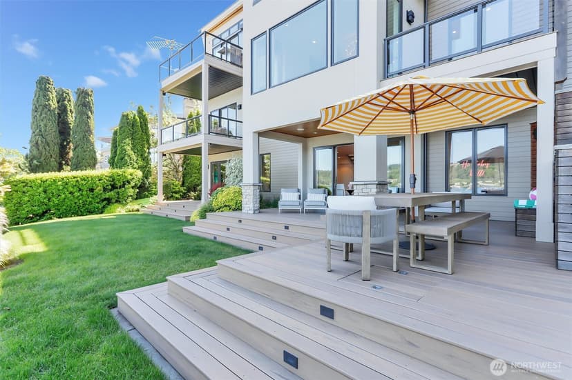 Property photo for 6922 96th Avenue SE, Mercer Island photo 35