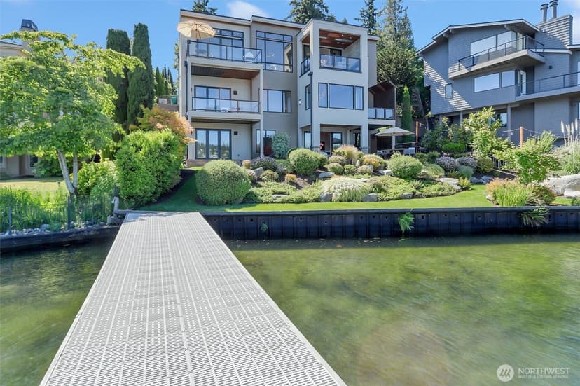 Property photo for 6922 96th Avenue SE, Mercer Island photo 39