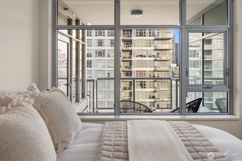Property photo for 583 Battery Street #3704N, Seattle photo 26