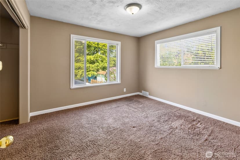 Property photo for 9334 E B Street, Tacoma photo 15