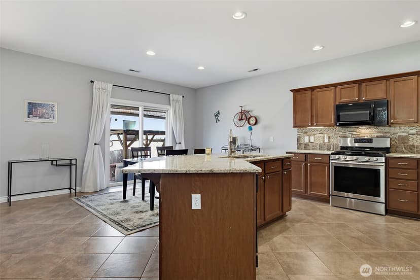 Property photo for 26249 241st Place SE, Maple Valley photo 13